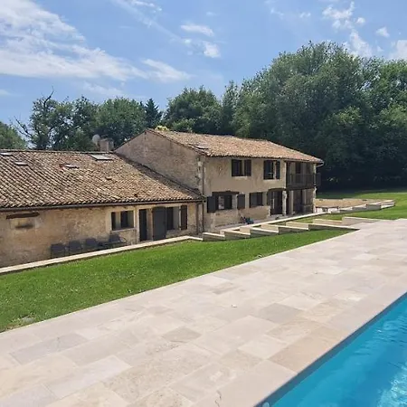 Villa Au Calme A Litout, Piscine, Clim, 10 Personnes, Proche St Emilion