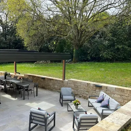 Au Calme A Litout, Piscine, Clim, 10 Personnes, Proche St Emilion Minzac