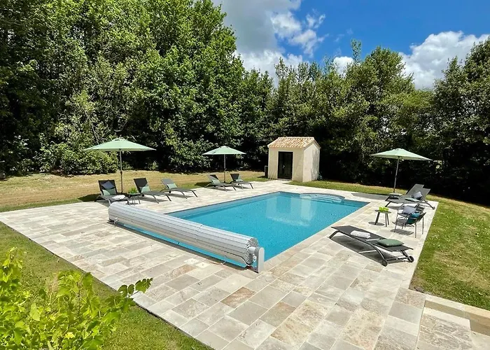 Au Calme A Litout, Piscine, Clim, 10 Personnes, Proche St Emilion Villa Minzac